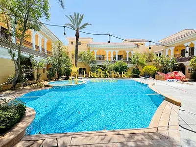 AWESOME COMPOUND VILLA 4BR MAIDS PRIVATE GARDEN SHARED POOL GYM