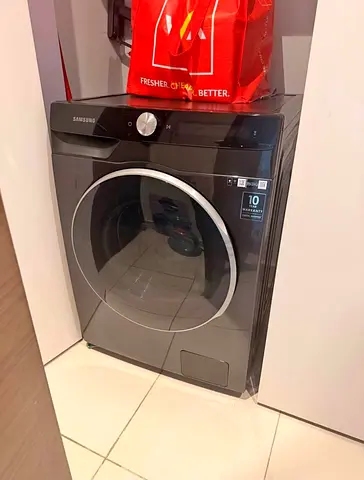 Samsung 11.5/8kg washer dryer combo machine with Wi-Fi smart system latest version 60cm