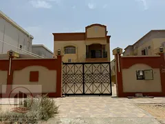 For rent villa in Ajman Al-Rawdah 2 5 master rooms Majlis, lounge and maid room