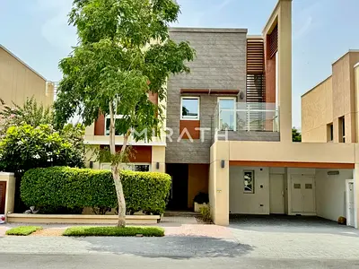 MODERN COZY VILLA | WITH PRIVATE GARDEN IN LANTANA