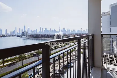 Seaside Sophistication | Exquisite 2BR | Sea View