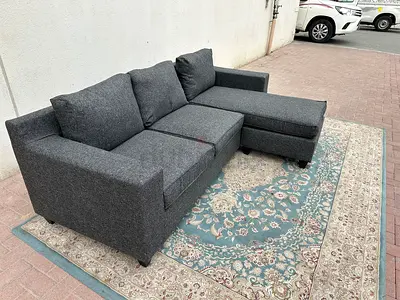 Color  Finish – Elegant grey upholstery that complements both modern and classic interiors. Shape