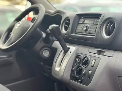 2020 Nissan URVAN — фото 13