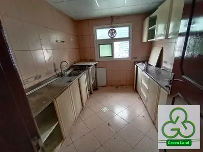 BIG OFFER 2BHK AVAILABLE FAMILY BUILDING CENTRAL AC AND GAS IDEAL LOCATION 28k