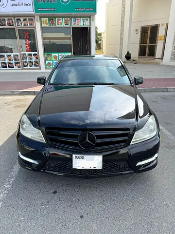 2013 perfect condition - Lady driven