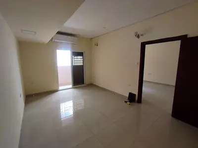 اقل سعر شقه في موقع راقي بالقرب من كل الخدمات وبنايه عائليه فقط ومساحه مناسبه جدا