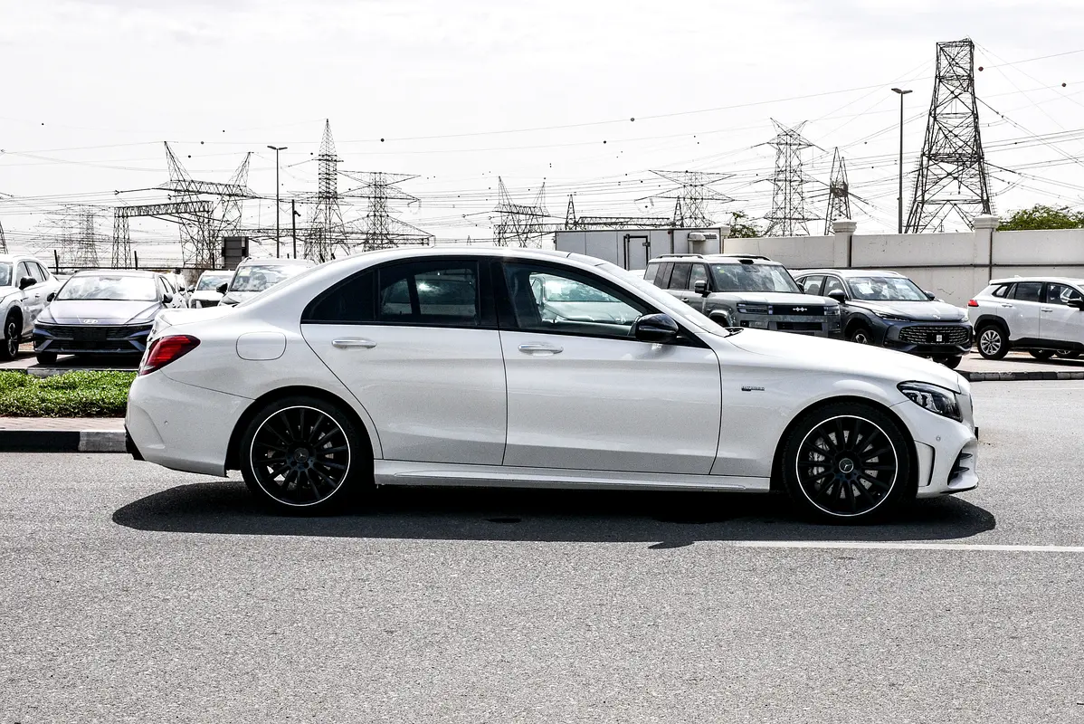 mercedes-benz-c-class-2019-c63-amg-petrol-auto-rwd-472084005772349444
