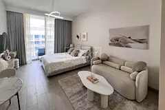 Premium Fully Furnished Studio | Pets Allowed — 3