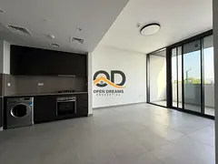 Luxury 2BHK in The Gate Building – Prime Living