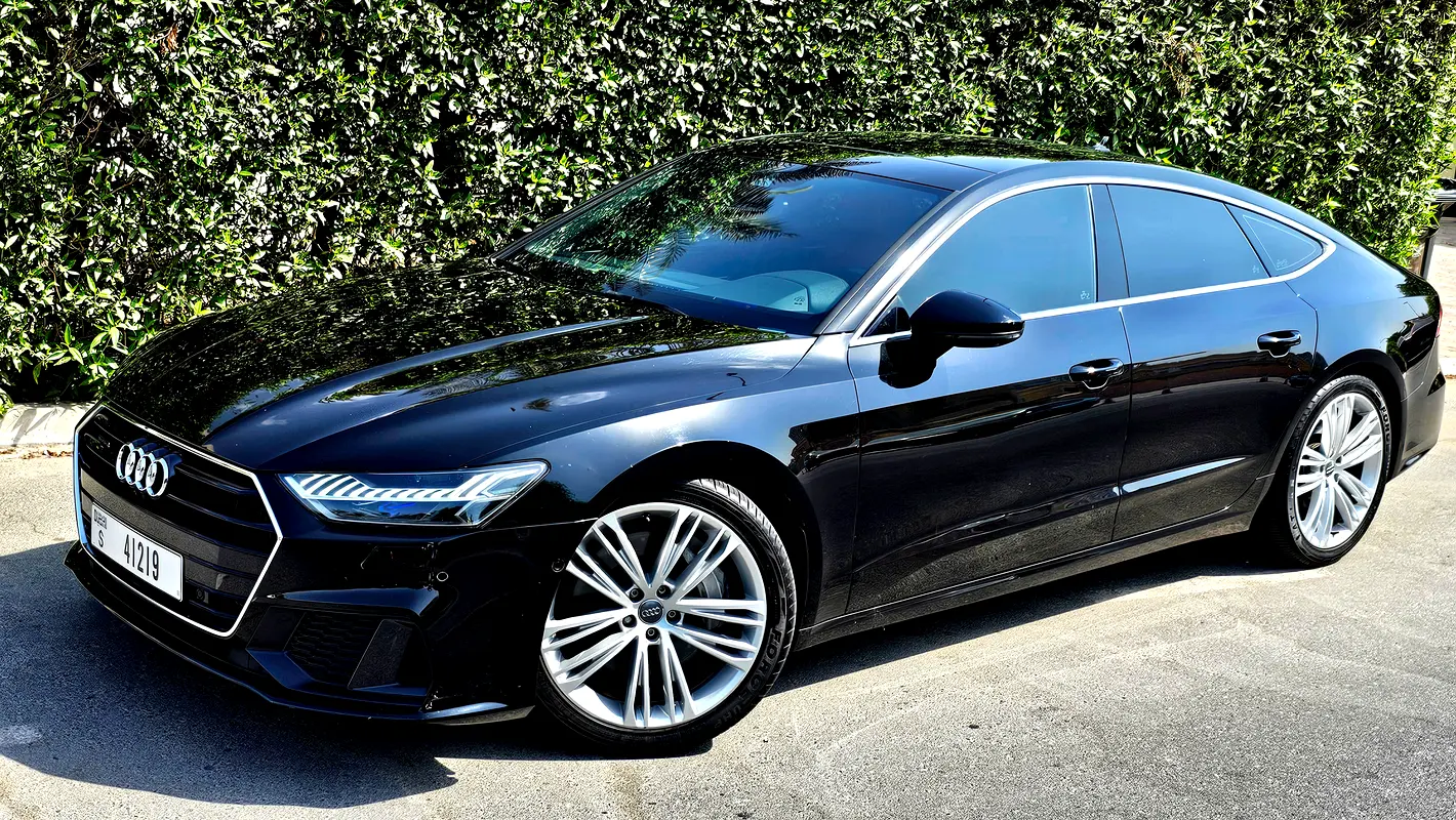 Audi A7 2020 — photo 1 of 19
