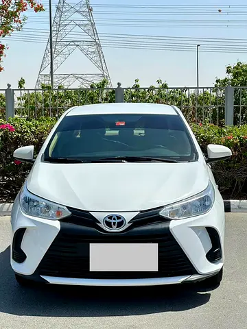 592/- AED Toyota Yaris 2022 1.5L || GCC Specs ||Accident Free100% Low  KM