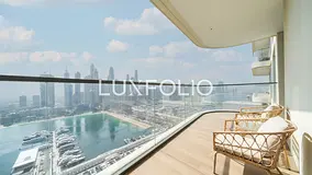 Beachfront Living | Skyline View | Chiller Free