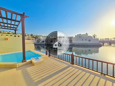 فيلا مفروشة بالكامل مكونة من 3 غرف نوم | مطلة على