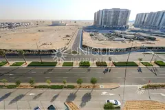 Spacious Apartment | Big Balcony | Community View