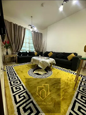 موقع مميز  | مناسب للسكن العائلي | مساحه ممتازه   | قريب من جميع الخدمات | تشطيب سوبر ديلوكس