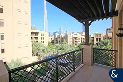 Burj and Pool View | 2 + Study | Exclusive