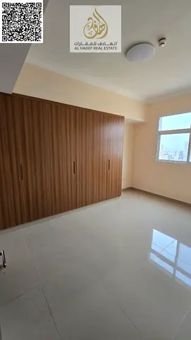 غرفتين وصالة أول ساكن للإيجار في الجرف 3 | 3 حمام | بلكونة | خزائن بالحائط | قريب من السوق الصيني | 44,000 درهم