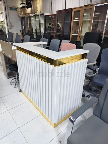 Modern Reception Desk with Elegant Design