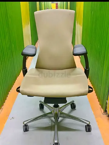 Herman miller embody chair