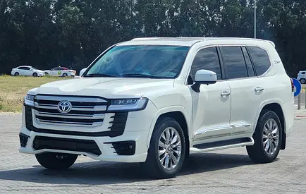 TOYOTA LAND CRUISER GXR V8 MODEL 2016 UPGRADE 2024