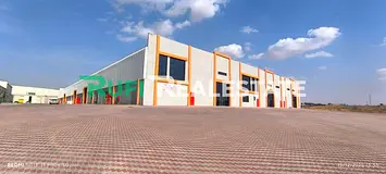 READY TO MOVE///5425 SQ,FT WAREHOUSE WITH 50 KW POWER FOR RENT IN EMIRATES MODERN INDUSTRIAL AREA .U