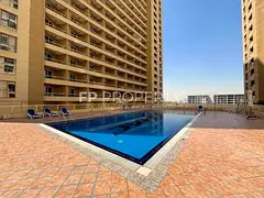 Best Price | LakeView | Vacant soon | Investment