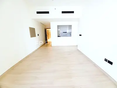 Brand New 1BHK | High Floor | Marina View | Vacant