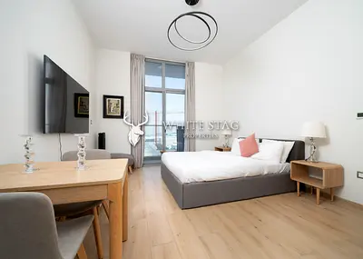 Vacant | Furnished | Close to metro