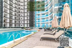 A golden opportunity for living or investment in the heart of the city: a resale studio with a stunn