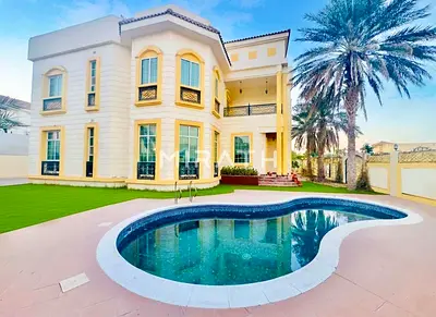 Family Villa with Private Pool and Garden