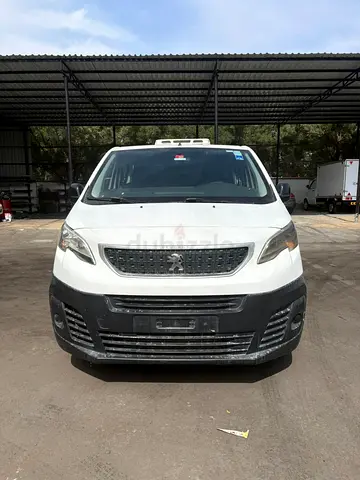 Peugeot Expert 2018 GCC Specs - Reliable and Efficient Van