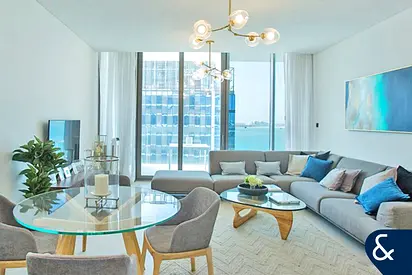 3 Beds Plus maids | Rooftop Pool | Balcony