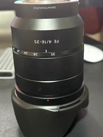 Sony Zeiss 16-35 f4 lens