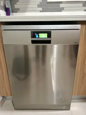 Siemens IQ700 three rack dishwasher latest version 60cm