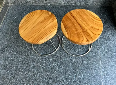 Beautiful Live edge round table- side tables- Brand New