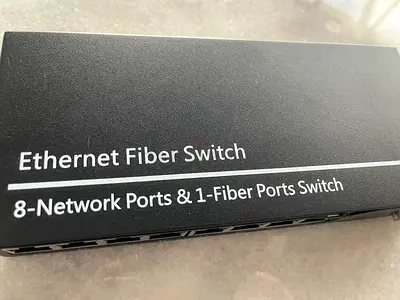 Ethernet Fiber Switch - 8 Network Ports  1 Fiber Ports