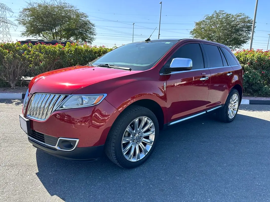 Lincoln MKX 2013 — photo 1 of 7