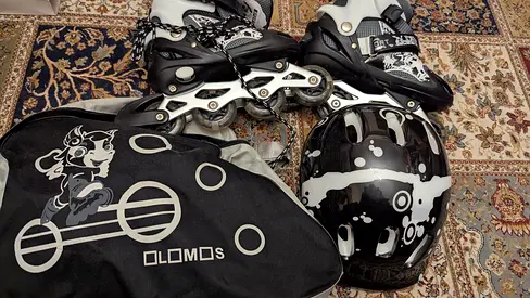 Inline Skates with Helmet and Bag