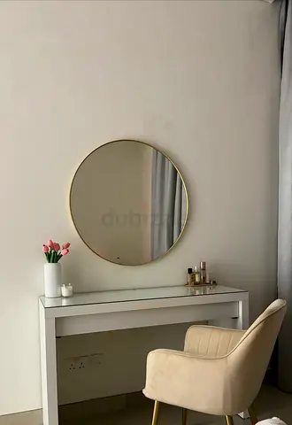 Stylish White Dressing Table with Round Mirror