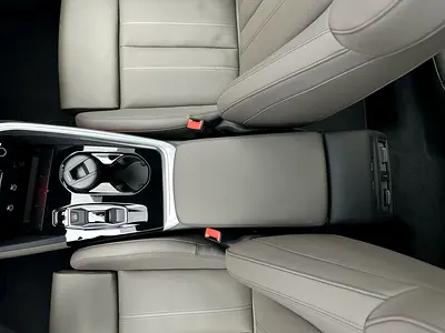 2025 AUDI Q5 缩略图 9