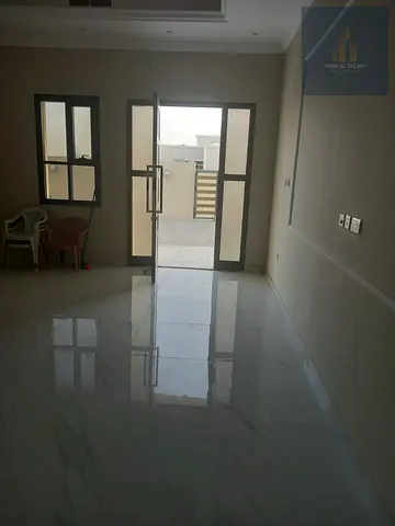 للبيع بيت في الغافية/ الشارقه