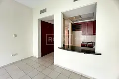 CHILLER FREE I SPACIOUS I NEAR TO METRO
