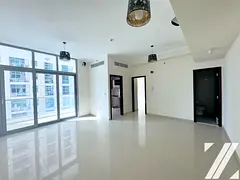 Chiller Free | Spacious | Closed Kitchen