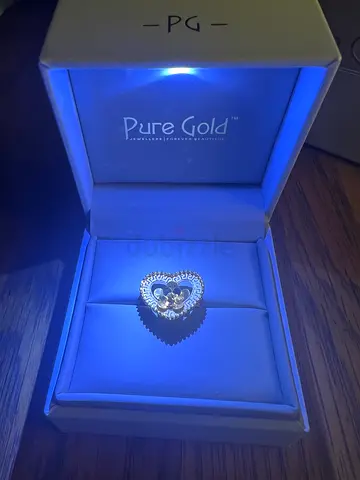 خاتم ذهب عيار 22 جديد تماماً (نقشة فيرزاتشي) - بيور جولد (Brand New 22K Gold Ring - Versace Design -