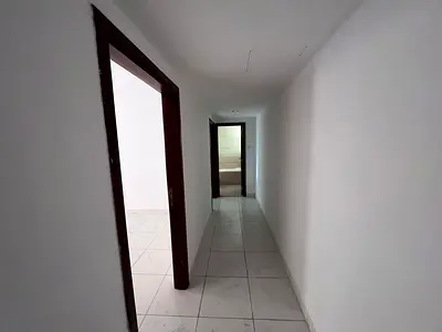 شقه للايجار ,الراشدية – شارع المرور القديم – موقع مميز قريب من كورنيش عجمان- عجمان، الإمارات العربية المتحدة.