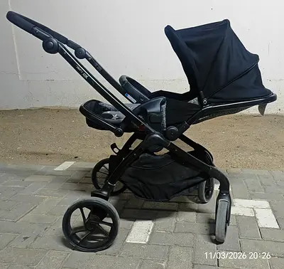 Giggles stroller in Good Condition used 6 months