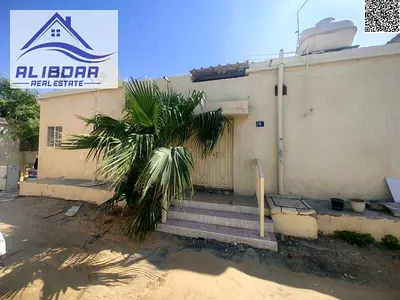 🏡 بيت عربي للبيع – الراشدية | عجمان 📍 الموقع: الراشدية – عجمان 🔹 تفاصيل العقار: مساحة الأرض: 2,000 قدم² 6 غرف نوم 4 حمامات بيت سكني / استثماري