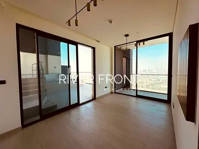 Ready to Move | Prime Location | On Higher Floor
