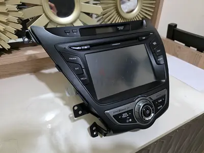 Hyundai Elantra Limited 2014–2016 OEM Radio / Infotainment System (Original)
