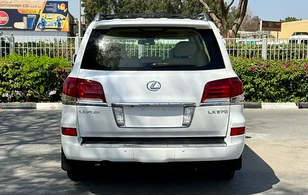 صورة 10 لـ 2013 Lexus LX-SERIES